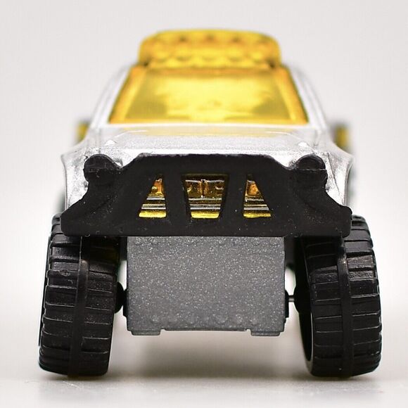 SHIPS FAST HOT WHEELS SANDBLASTER FORD 2018 HW HOT TRUCKS GRAY BFD61 LIFTED - Picture 2 of 3